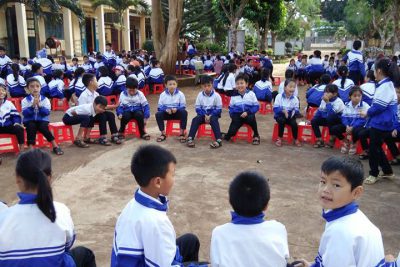 Sinh hoạt ngoại khóa – của các em học sinh