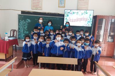 Hình ảnh cuả cô và trò vào ngày thi giáo viên chủ nhiệm giỏi